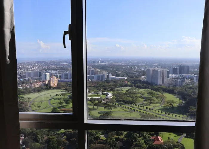 Апартаменты Simple&convience 1br In Bgc Near Hight Street Sm Aura Манила
