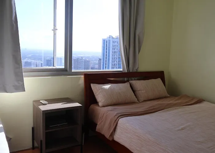 Simple&convience 1br In Bgc Near Hight Street Sm Aura *